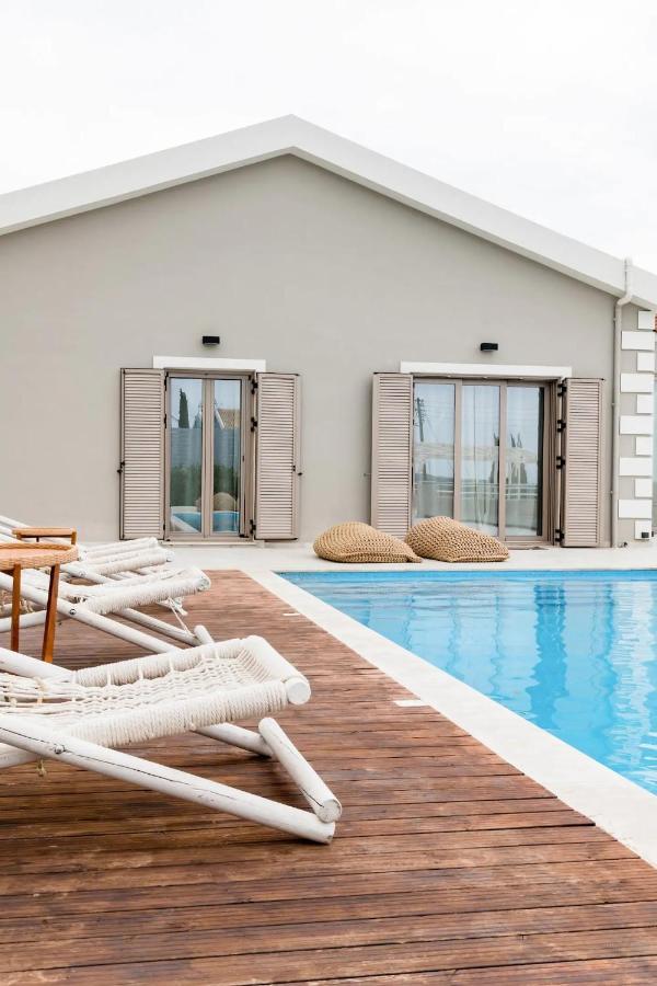 Etherealvilla-Family Villa With Pool Λουρδάτα Εξωτερικό φωτογραφία